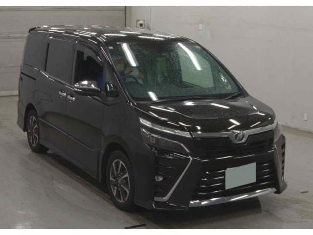 Ref:AUX-22733434 TOYOTA VOXY 2019 5 Ref:AUX-22733434 TOYOTA VOXY 2019 - Image 5