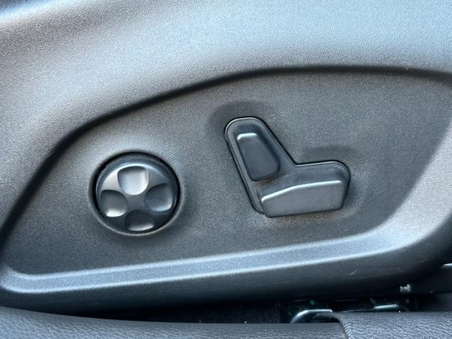 Ref:AUX-22734450 CHRYSLER JEEP JEEP COMMANDER 2023 14 Ref:AUX-22734450 CHRYSLER JEEP JEEP COMMANDER 2023 - Image 14