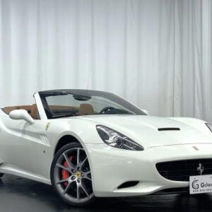2009 Ferrari California white gasoline used car Japan export