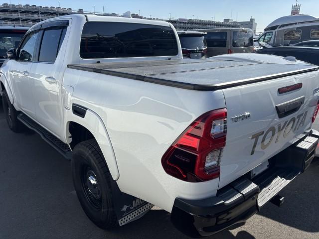 Ref:AUX-22740298 TOYOTA HILUX 2022 4 Ref:AUX-22740298 TOYOTA HILUX 2022 - Image 4
