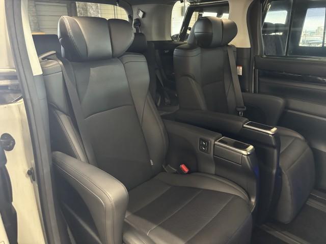 Ref:AUX-22740599 TOYOTA ALPHARD 2021 7 Ref:AUX-22740599 TOYOTA ALPHARD 2021 - Image 7