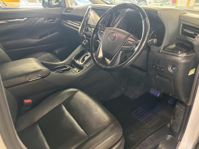 Ref:AUX-22740599 TOYOTA ALPHARD 2021 9 Ref:AUX-22740599 TOYOTA ALPHARD 2021 - Image 9