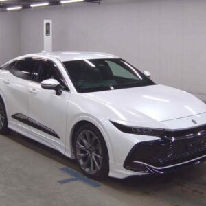 2023 Toyota Crown Crossover pearl gasoline used car Japan export