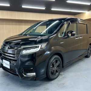 2019 Honda Stepwagon Spada black gasoline used car Japan export