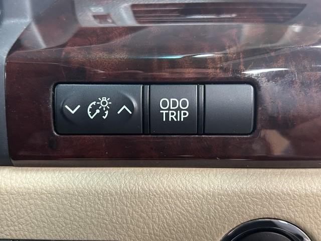 Ref:AUX-22744597 TOYOTA VELLFIRE 2012 14 Ref:AUX-22744597 TOYOTA VELLFIRE 2012 - Image 14