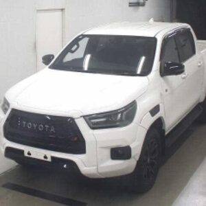 2023 Toyota Hilux white diesel used car Japan export