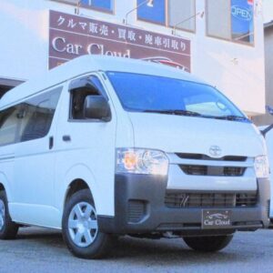 2023 Toyota Hiace Van white gasoline used car Japan export