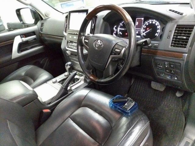 Ref:AUX-22759581 TOYOTA LAND CRUISER 2018 3 Ref:AUX-22759581 TOYOTA LAND CRUISER 2018 - Image 3