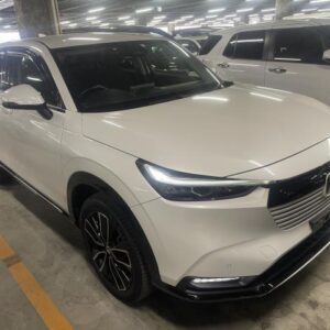 2023 Honda Vezel pearl hybrid used car Japan export