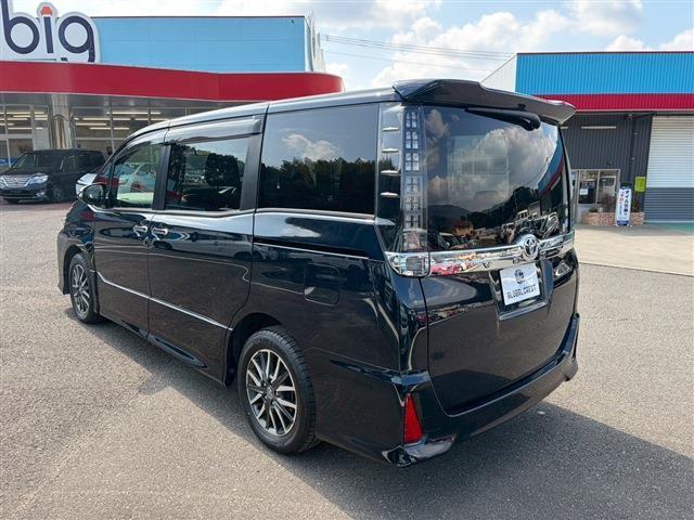 Ref:AUX-22760765 TOYOTA VOXY 2015 8 Ref:AUX-22760765 TOYOTA VOXY 2015 - Image 8