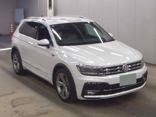 Ref:AUX-22760784 VOLKSWAGEN TIGUAN 2018 1 2018 Volkswagen Tiguan pearl gasoline used car Japan export