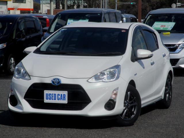 Ref:AUX-22760929 TOYOTA AQUA 2017 1 2017 Toyota Aqua pearl gasoline used car Japan export
