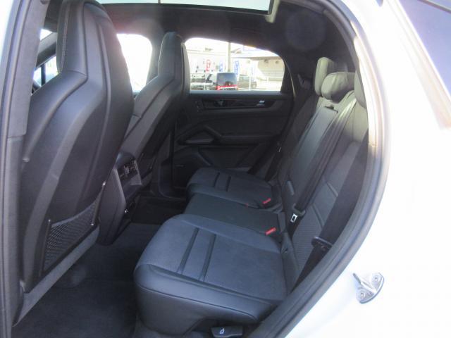 Ref:AUX-22765030 PORSCHE CAYENNE COUPE 2024 11 Ref:AUX-22765030 PORSCHE CAYENNE COUPE 2024 - Image 11