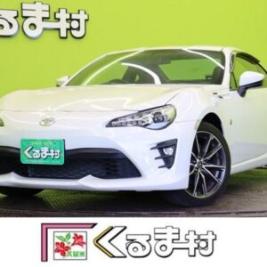 2020 Toyota 86 pearl gasoline used car Japan export