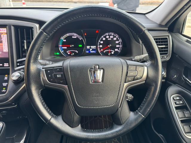 Ref:AUX-22772981 TOYOTA CROWN HYBRID 2013 8 Ref:AUX-22772981 TOYOTA CROWN HYBRID 2013 - Image 8