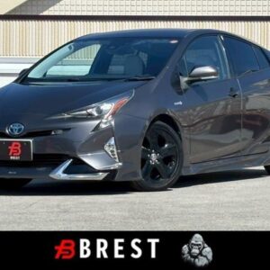 2018 Toyota Prius gray hybrid used car Japan export