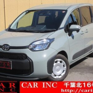 2023 Toyota Sienta green hybrid used car Japan export