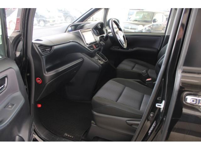 Ref:AUX-22779745 TOYOTA VOXY 2015 19 Ref:AUX-22779745 TOYOTA VOXY 2015 - Image 19