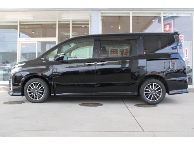 Ref:AUX-22779745 TOYOTA VOXY 2015 3 Ref:AUX-22779745 TOYOTA VOXY 2015 - Image 3