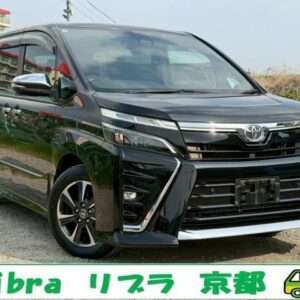 2019 Toyota Voxy black gasoline used car Japan export