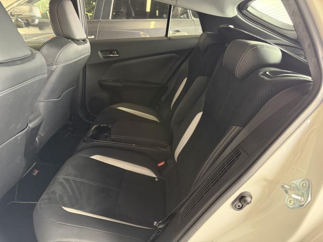 Ref:AUX-22785165 TOYOTA PRIUS PHV 2018 19 Ref:AUX-22785165 TOYOTA PRIUS PHV 2018 - Image 19