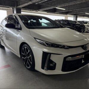 2018 Toyota Prius Phv pearl gasoline used car Japan export