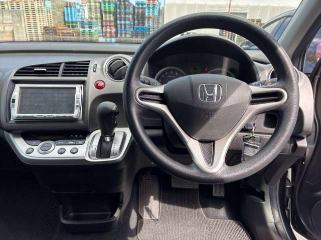 Ref:AUX-22789529 HONDA STREAM 2010 3 Ref:AUX-22789529 HONDA STREAM 2010 - Image 3