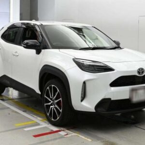 2023 Toyota Yaris Cross pearl gasoline used car Japan export
