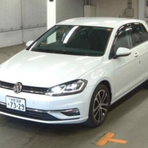 2020 Volkswagen Golf white diesel used car Japan export