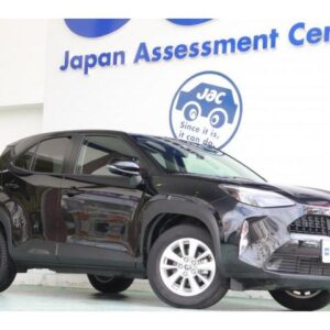 2023 Toyota Yaris Cross black gasoline used car Japan export