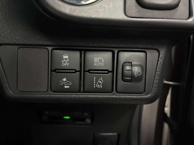 Ref:AUX-22799595 TOYOTA COROLLA AXIO 2023 11 Ref:AUX-22799595 TOYOTA COROLLA AXIO 2023 - Image 11