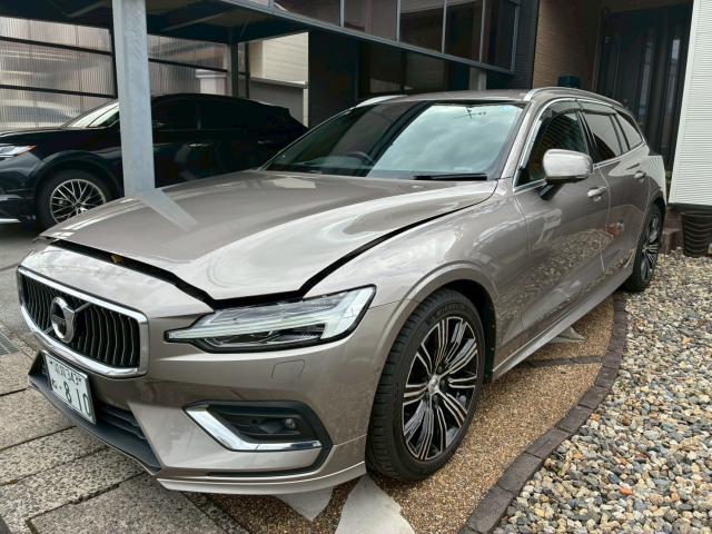 Ref:AUX-22799904 VOLVO V60 2020 1 2020 Volvo V60 gray gasoline used car Japan export