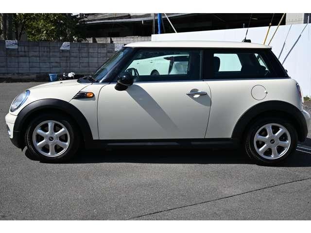 Ref:AUX-22802792 MINI MINI 2010 6 Ref:AUX-22802792 MINI MINI 2010 - Image 6