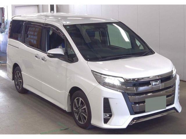 Ref:AUX-22804818 TOYOTA NOAH 2019 4 Ref:AUX-22804818 TOYOTA NOAH 2019 - Image 4
