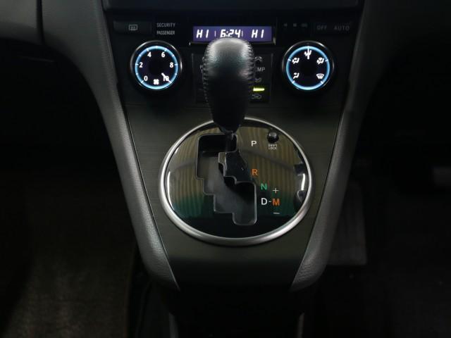 Ref:AUX-22804880 TOYOTA MARK X ZIO 2010 16 Ref:AUX-22804880 TOYOTA MARK X ZIO 2010 - Image 16