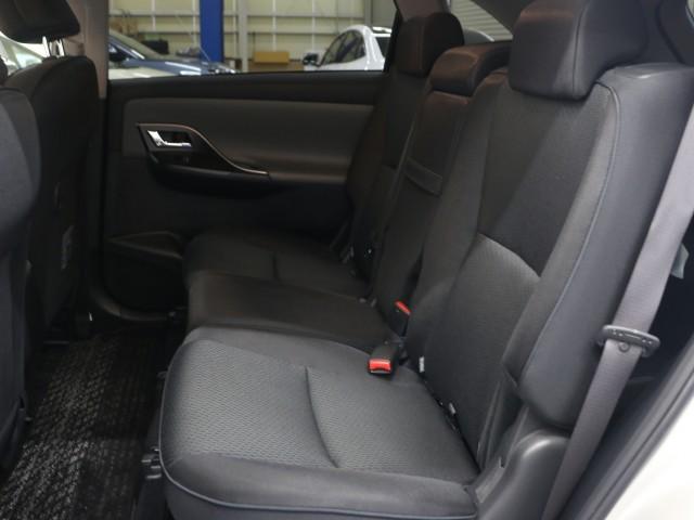 Ref:AUX-22804880 TOYOTA MARK X ZIO 2010 7 Ref:AUX-22804880 TOYOTA MARK X ZIO 2010 - Image 7