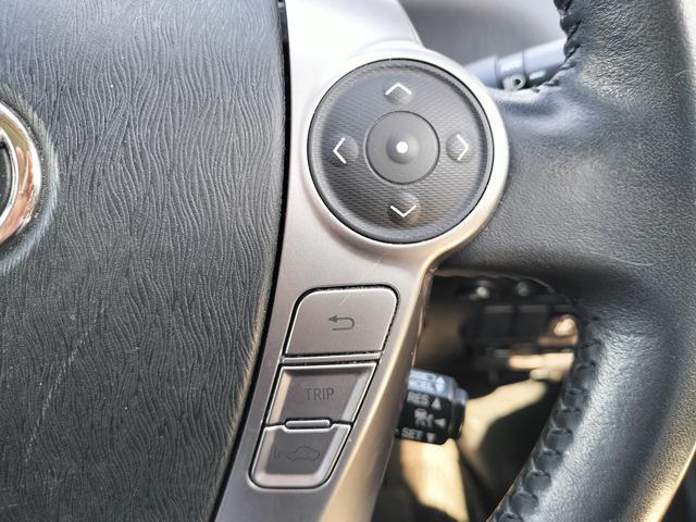 Ref:AUX-22808458 TOYOTA PRIUS ALPHA 2015 7 Ref:AUX-22808458 TOYOTA PRIUS ALPHA 2015 - Image 7