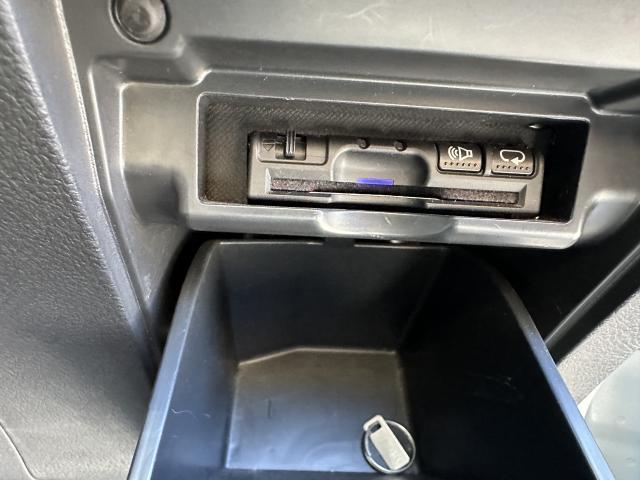 Ref:AUX-22808858 TOYOTA VELLFIRE 2013 16 Ref:AUX-22808858 TOYOTA VELLFIRE 2013 - Image 16