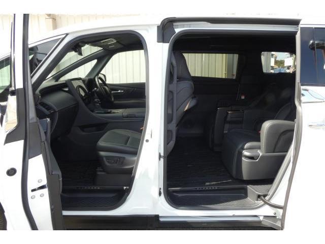 Ref:AUX-22815568 TOYOTA ALPHARD 2025 15 Ref:AUX-22815568 TOYOTA ALPHARD 2025 - Image 15