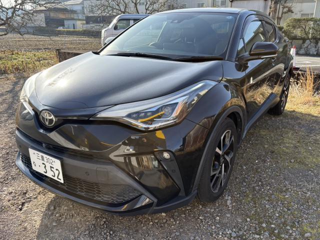 Ref:AUX-22823954 TOYOTA C-HR 2020 1 2020 Toyota C-Hr black gasoline used car Japan export