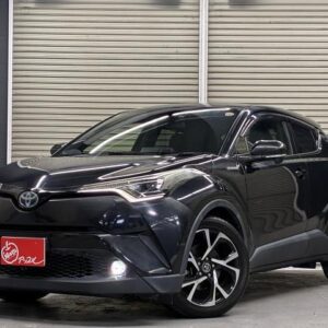 2017 Toyota C-Hr black gasoline used car Japan export