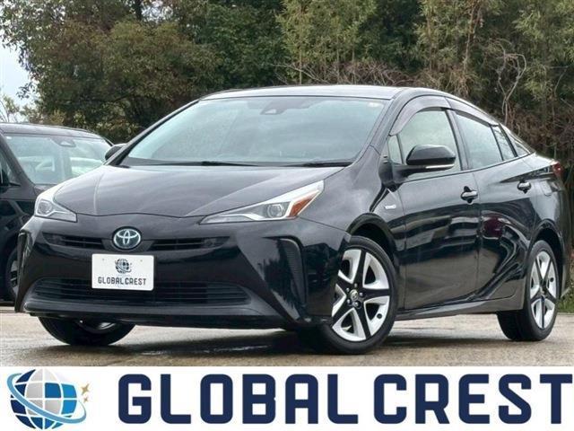 Ref:AUX-22824030 TOYOTA PRIUS 2019 1 2019 Toyota Prius black gasoline used car Japan export