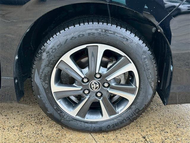 Ref:AUX-22824031 TOYOTA VOXY 2015 15 Ref:AUX-22824031 TOYOTA VOXY 2015 - Image 15