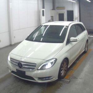 2013 Mercedes Benz B-Class white gasoline used car Japan export
