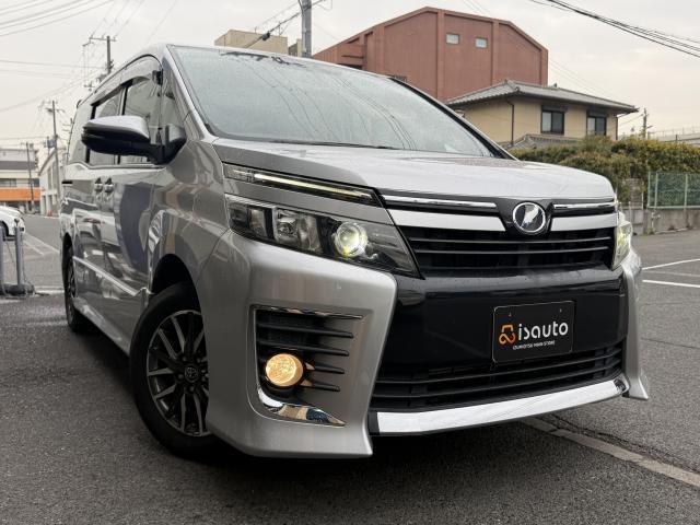 Ref:AUX-22824335 TOYOTA VOXY 2014 13 Ref:AUX-22824335 TOYOTA VOXY 2014 - Image 13