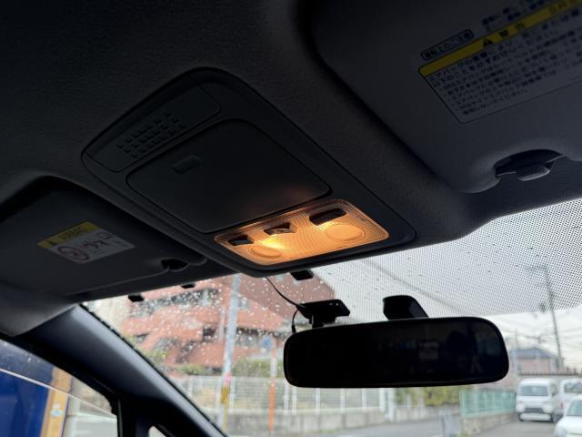 Ref:AUX-22824335 TOYOTA VOXY 2014 19 Ref:AUX-22824335 TOYOTA VOXY 2014 - Image 19