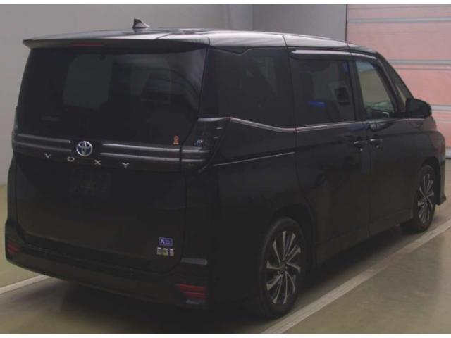 Ref:AUX-22827990 TOYOTA VOXY 2023 5 Ref:AUX-22827990 TOYOTA VOXY 2023 - Image 5