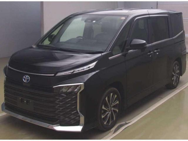 Ref:AUX-22827990 TOYOTA VOXY 2023 1 2023 Toyota Voxy black gasoline used car Japan export