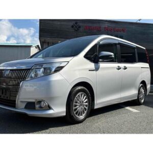 2014 Toyota Esquire silver hybrid used car Japan export