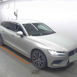 2022 Volvo V60 silver gasoline used car Japan export
